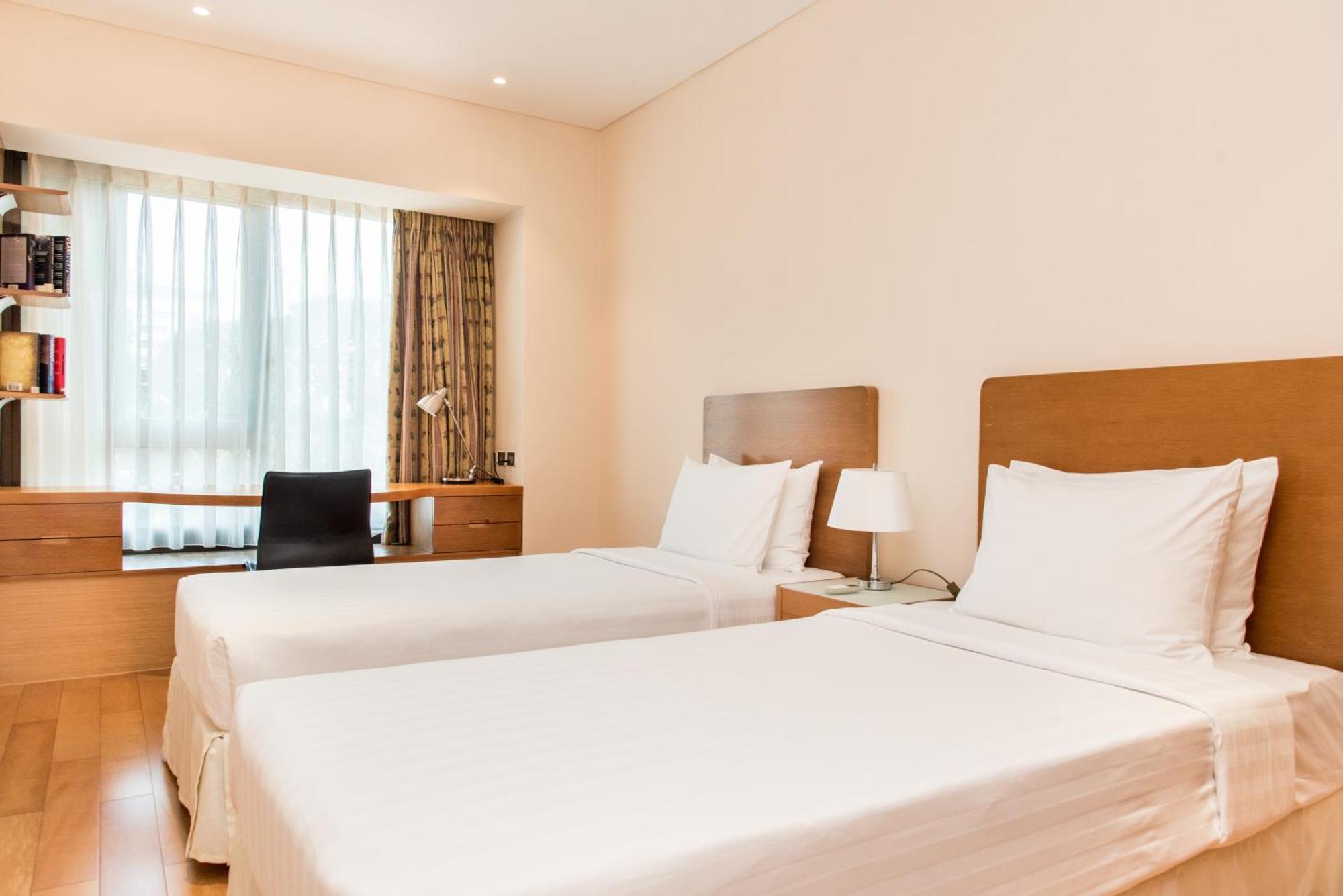 Sherwood Aparthotel 5*