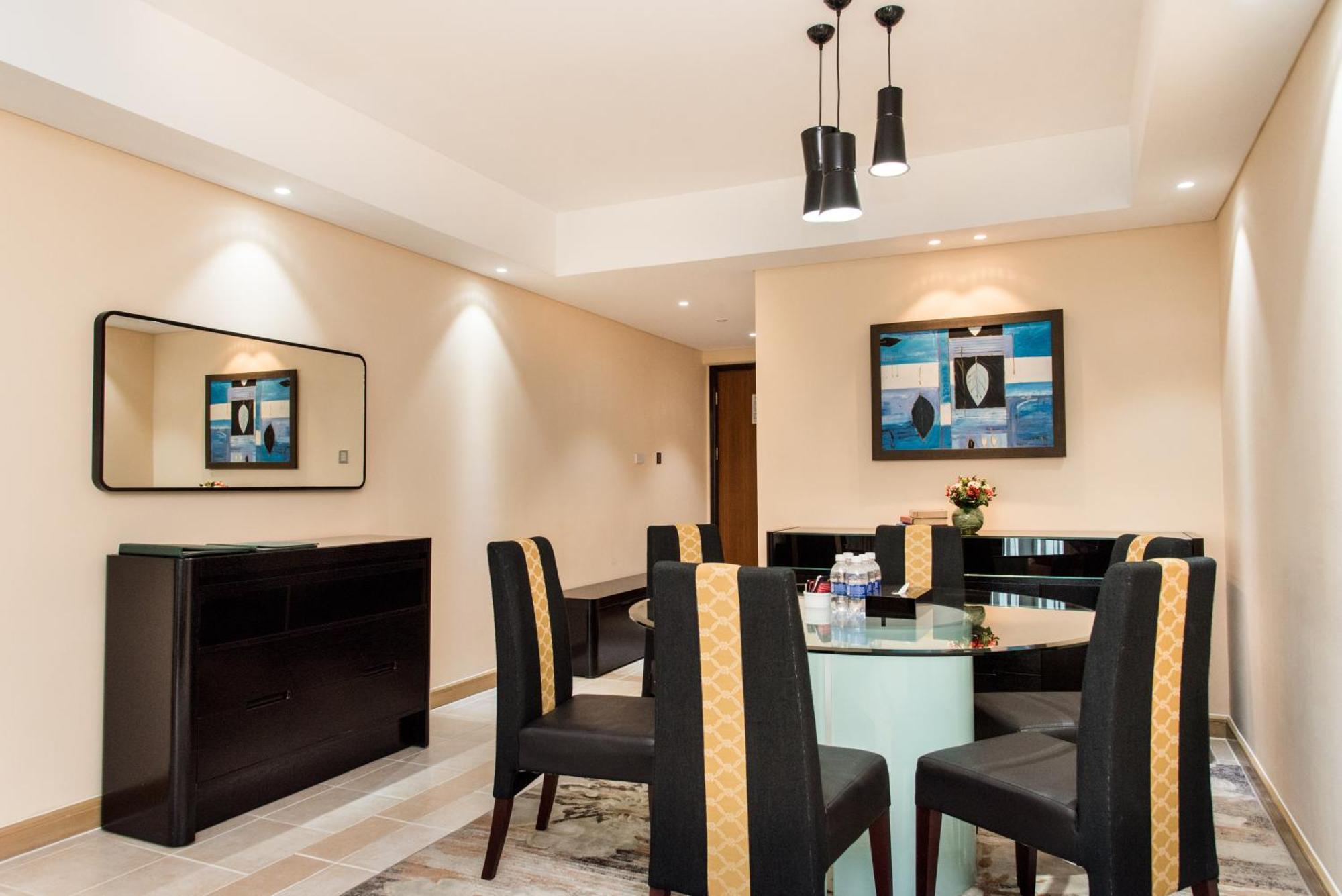 Aparthotel Sherwood 5*