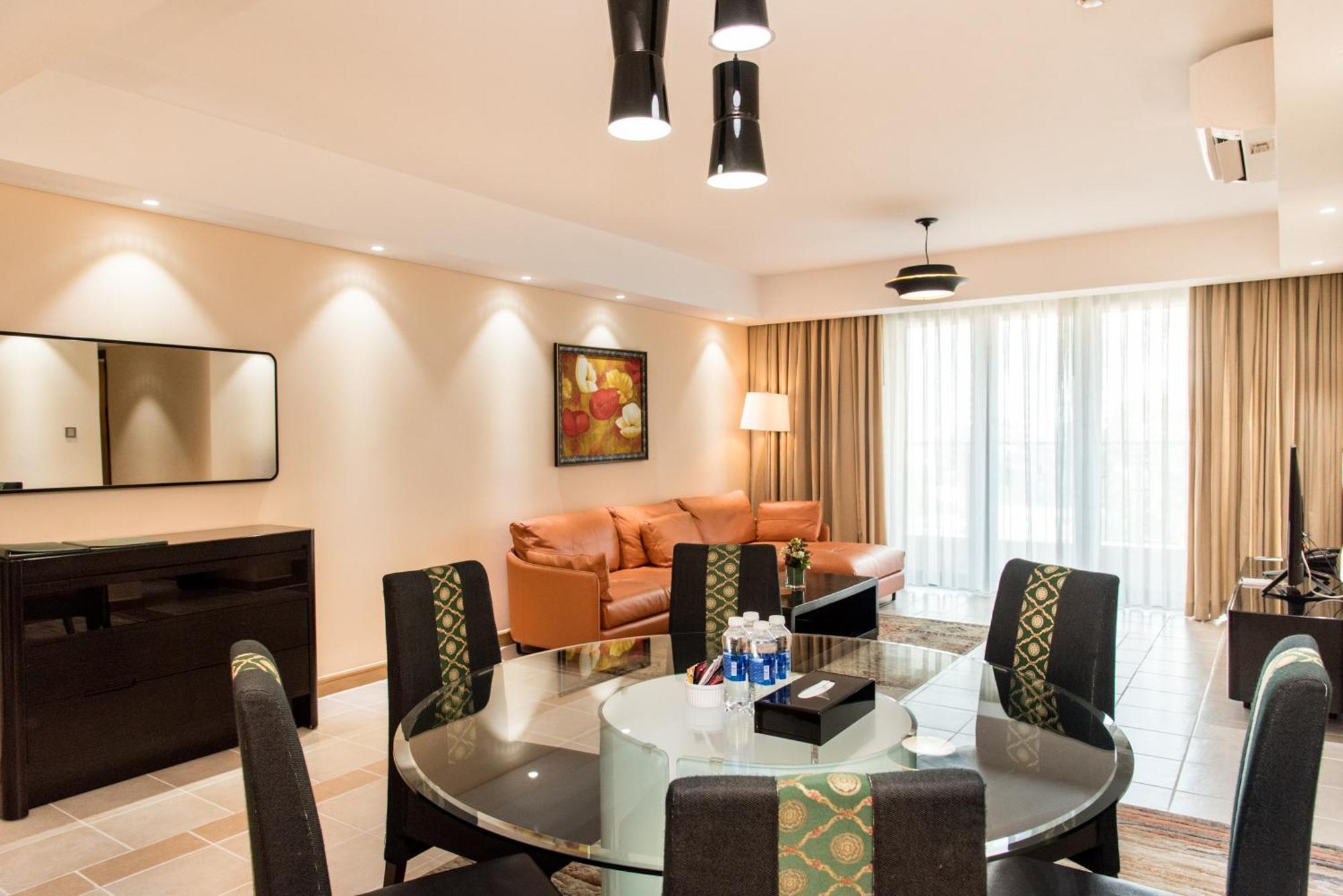Sherwood Aparthotel 5*