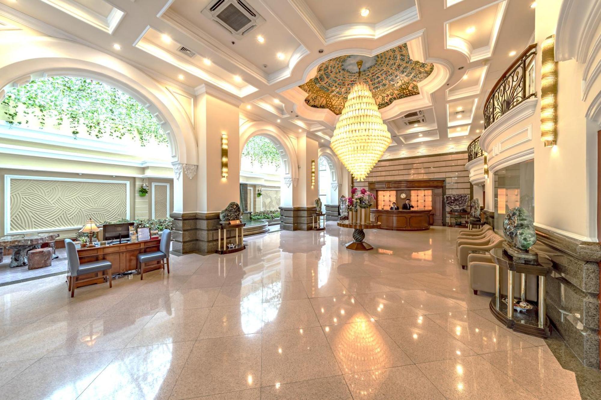 Aparthotel Sherwood 5*