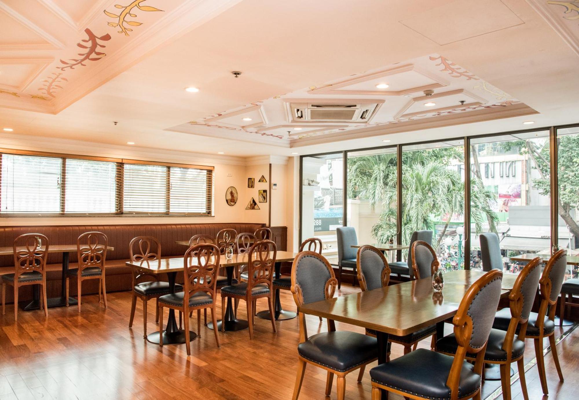 Sherwood Aparthotel