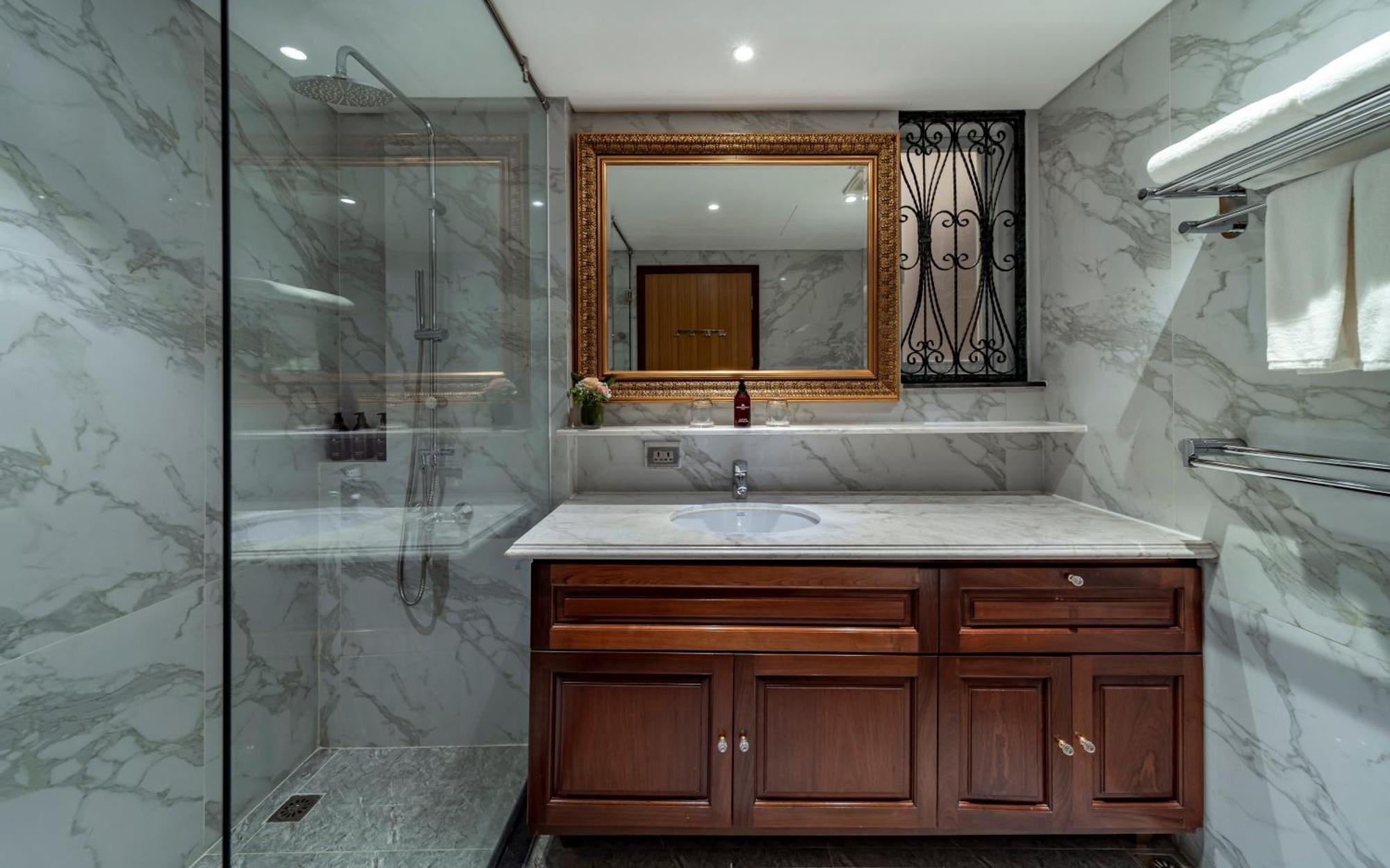 Sherwood Aparthotel 5*
